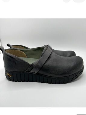 Dansko Women’s Gray Leather Slip On Clogs Nurse Shoes Size 38 Vibram So…